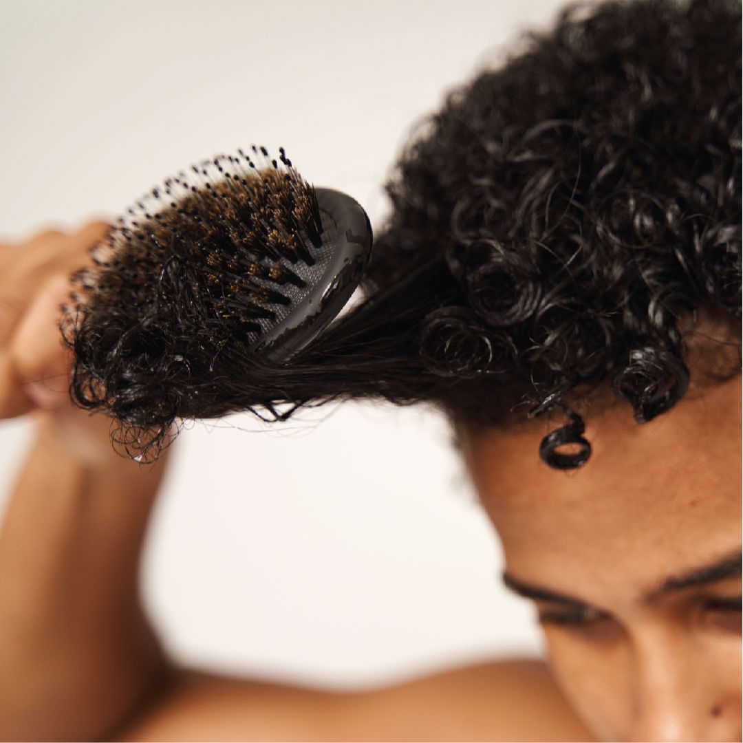 Curlssential Boar Brush
