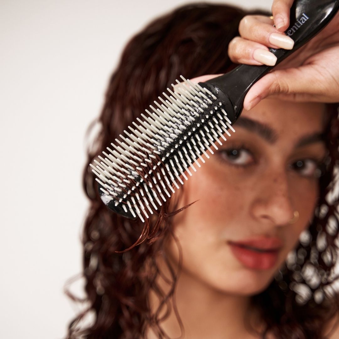 Curlssential Curl Defining Brush